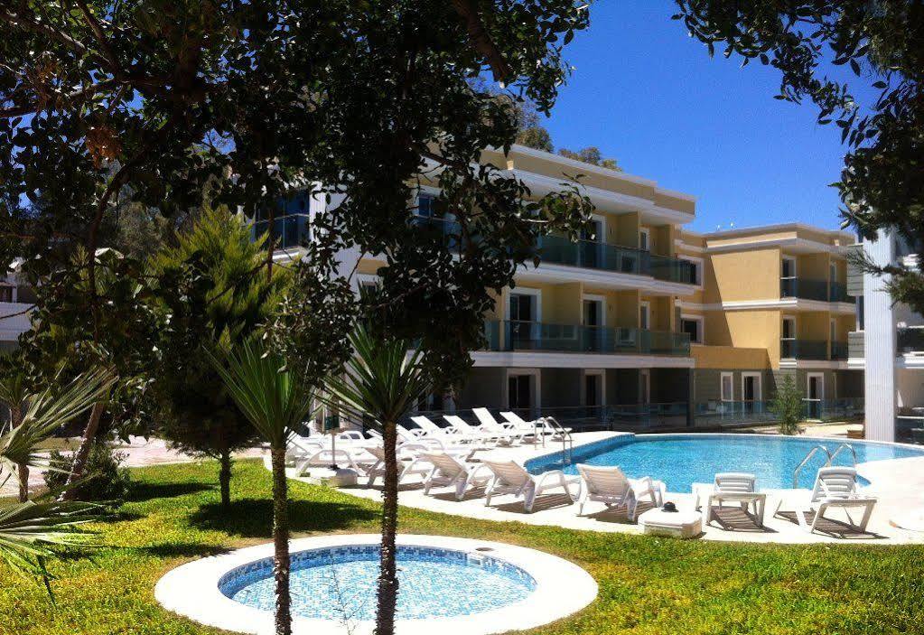 Breeze Beach Hotel By Prestij Гюмбет Екстер'єр фото